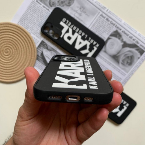 Karl Lagerfeld's case with the outstanding design of the iPhone 13-14 phone