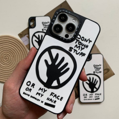 Don't touch frame with a prominent design for iPhone 7-8-Se 2020